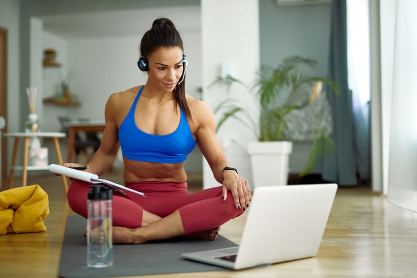 Online Personal Training Guide: Platforms, Strategies & Success Stories